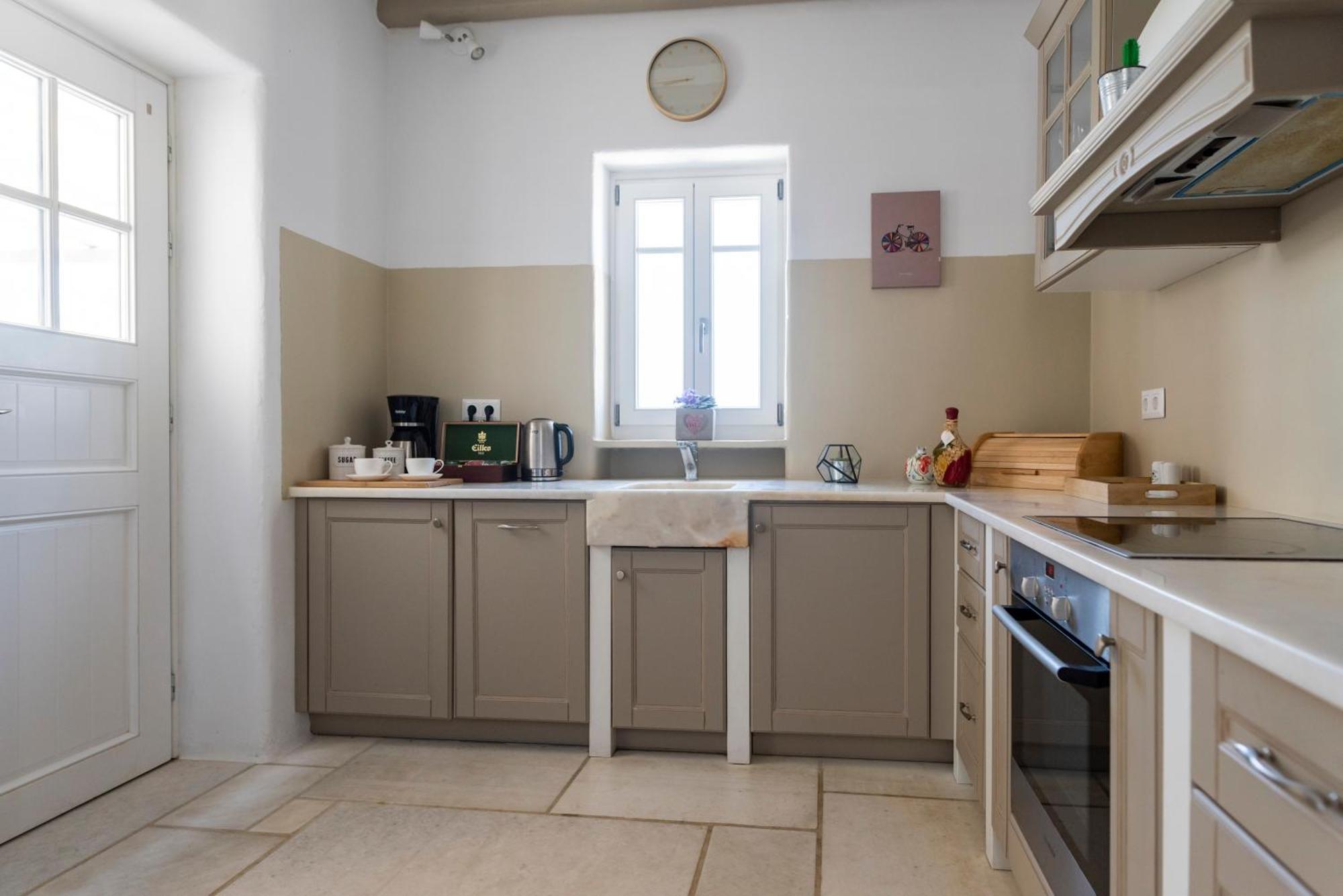 פארוס Orasea Villa With Private Pool מראה חיצוני תמונה